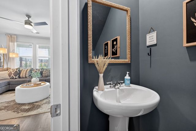 106 Rainy Court, Hoschton, GA 30548