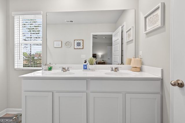 106 Rainy Court, Hoschton, GA 30548