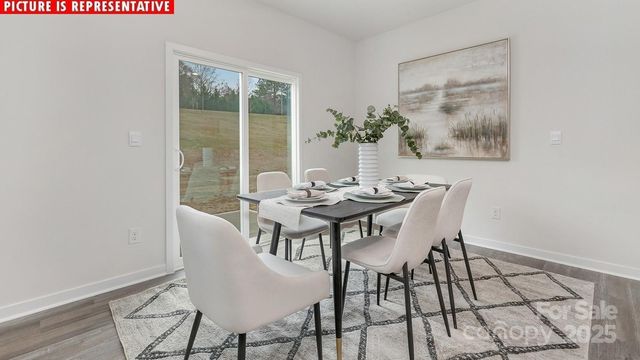 11201 Cardinal Creek Avenue, Charlotte, NC 28215