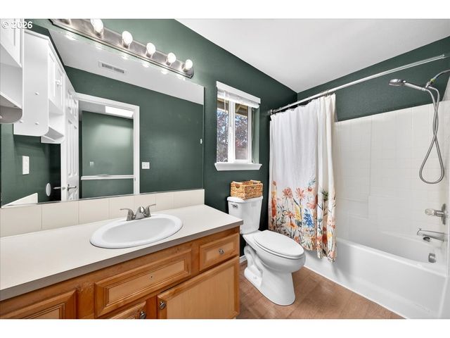 4248 Se WALNUT Ct, Hillsboro, OR 97123