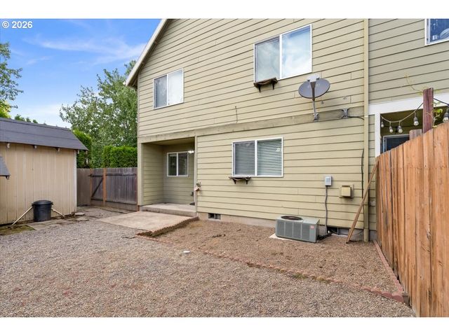4248 Se WALNUT Ct, Hillsboro, OR 97123