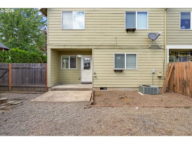 4248 Se WALNUT Ct, Hillsboro, OR 97123