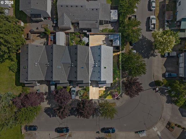 4248 Se WALNUT Ct, Hillsboro, OR 97123