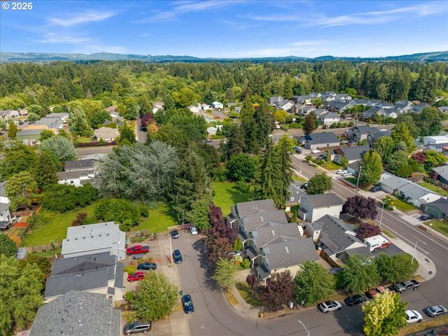 4248 Se WALNUT Ct, Hillsboro, OR 97123