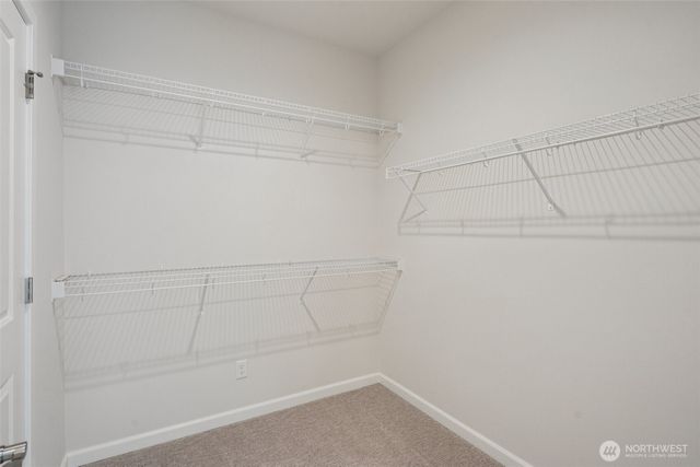 1303 60th Avenue NE, Tacoma, WA 98422