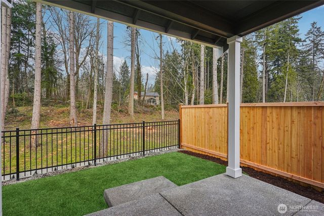 1303 60th Avenue NE, Tacoma, WA 98422