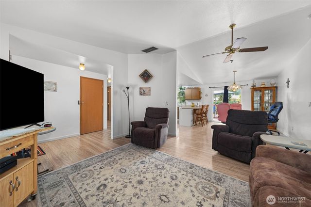 20608 116th Street Ct. E, Bonney Lake, WA 98391