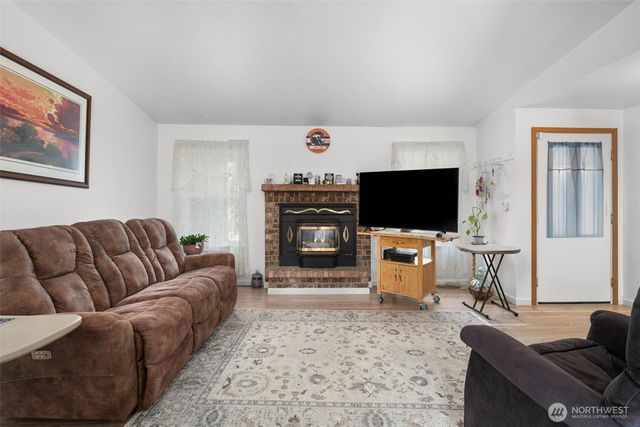 20608 116th Street Ct. E, Bonney Lake, WA 98391