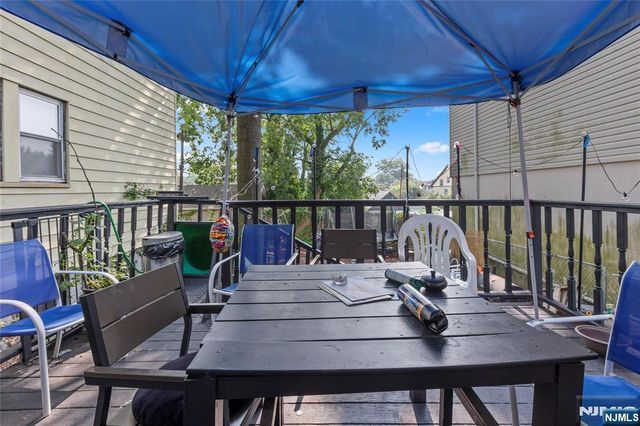 42 Mead Street, Newark, NJ 07106