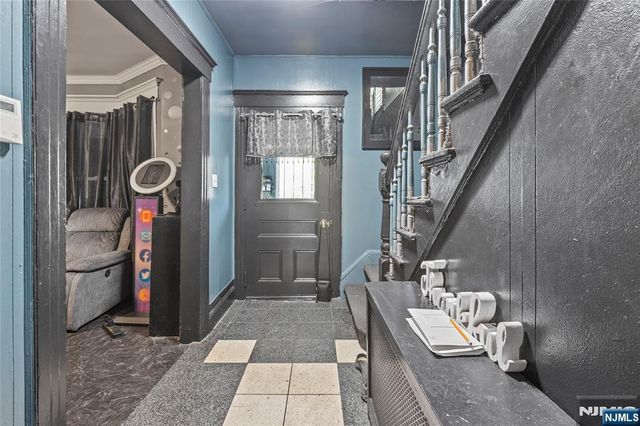 42 Mead Street, Newark, NJ 07106