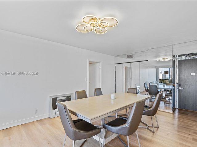 20335 W Country Club Dr 1608, Aventura, FL 33180