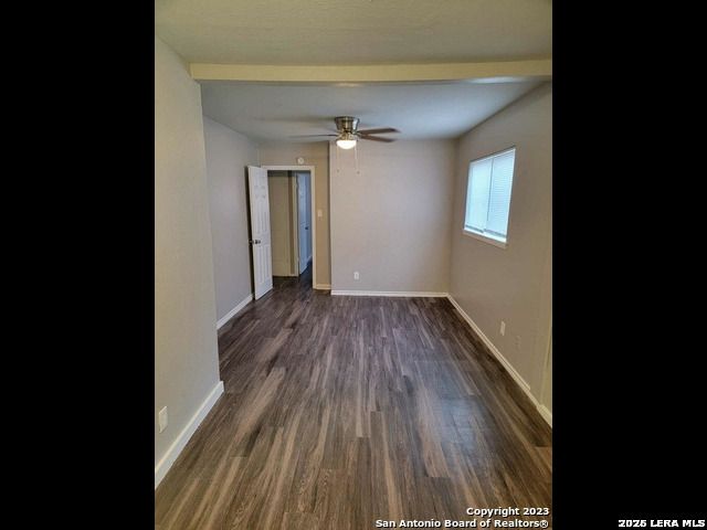 527 VALLEY PARK DR, San Antonio, TX 78227