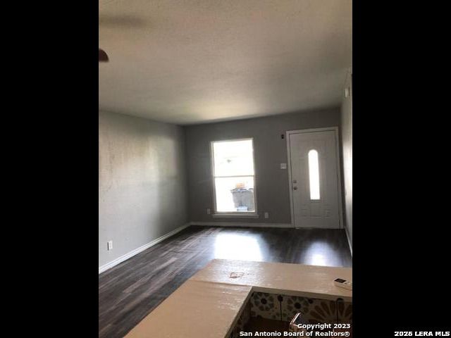 527 VALLEY PARK DR, San Antonio, TX 78227