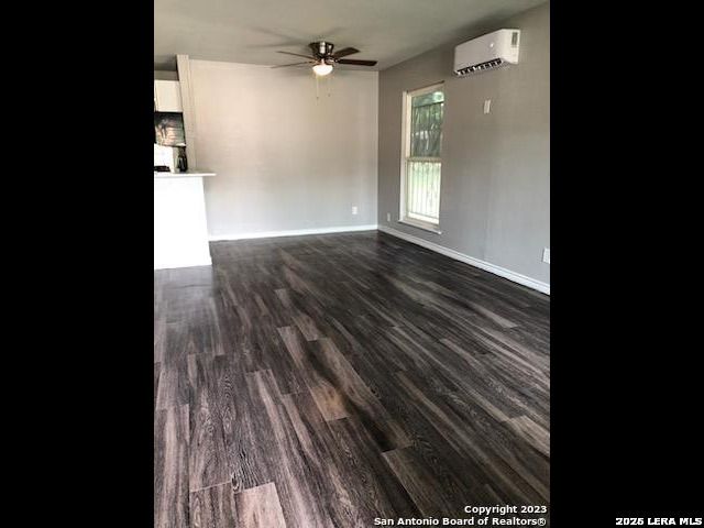527 VALLEY PARK DR, San Antonio, TX 78227