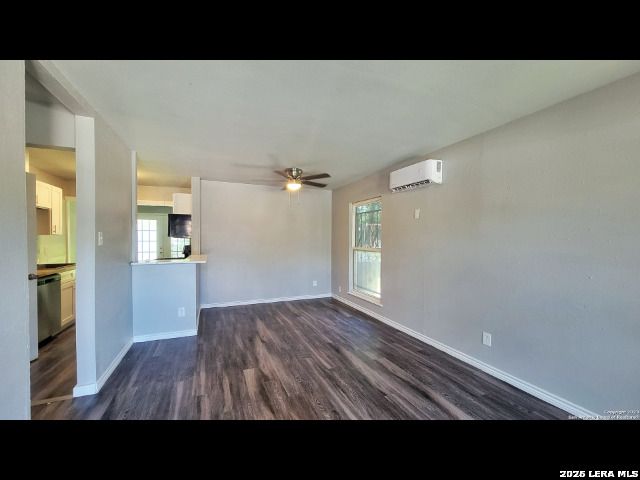 527 VALLEY PARK DR, San Antonio, TX 78227