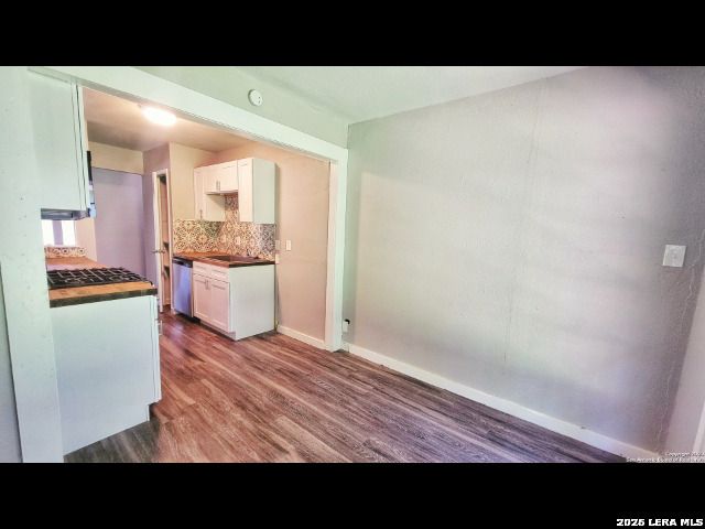 527 VALLEY PARK DR, San Antonio, TX 78227