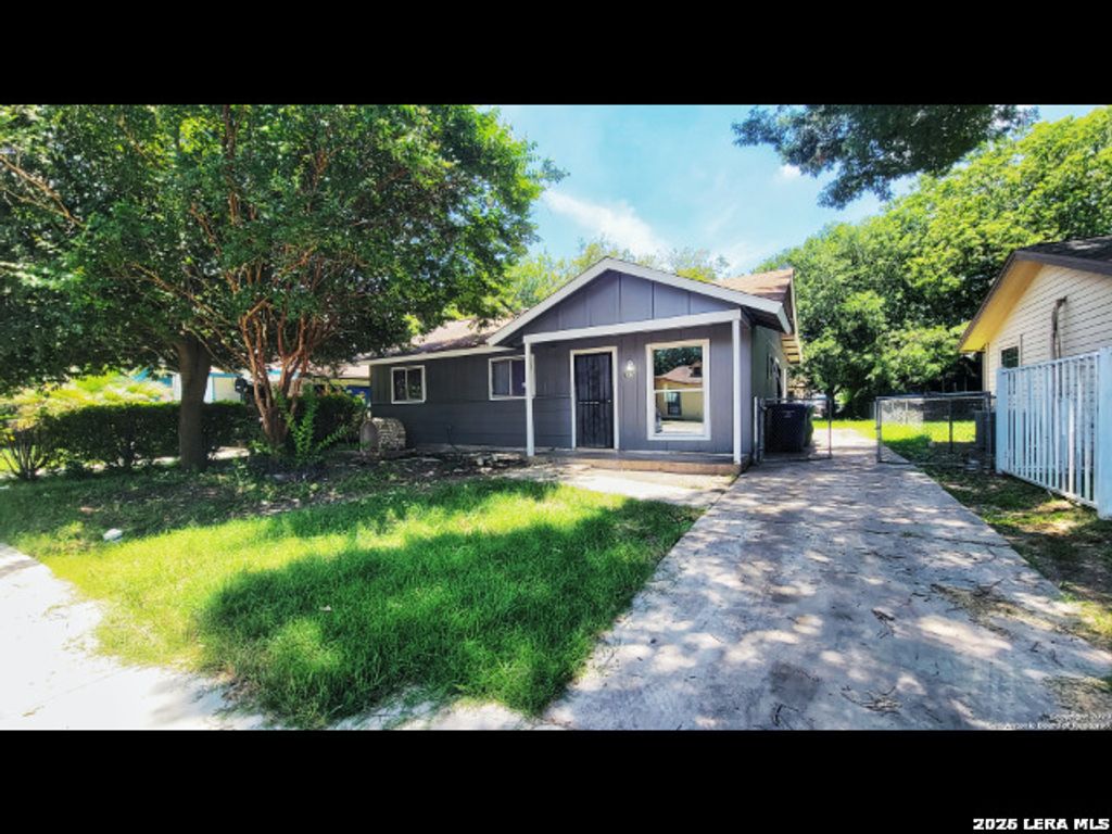 527 VALLEY PARK DR, San Antonio, TX 78227