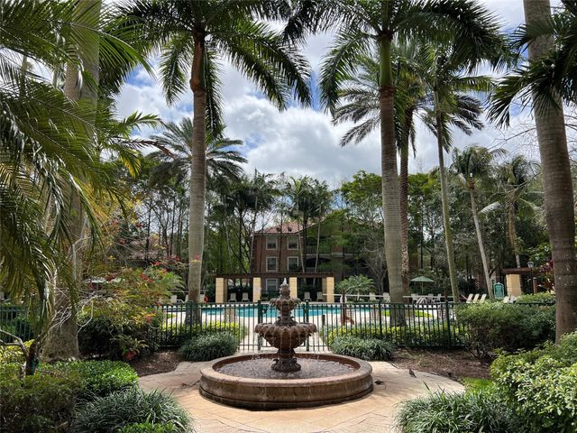 6812 W Sample Road 6812, Coral Springs, FL 33067