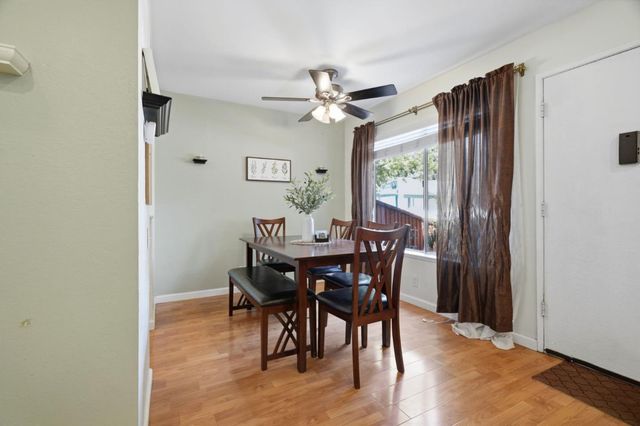 2701 Lone Bluff 18, San Jose, CA 95111