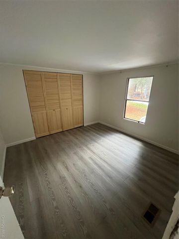 30 SoHo Circle, Fallsburg, NY 12759