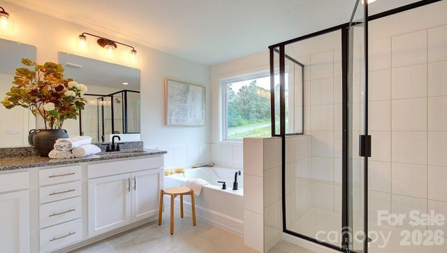 125 Sugg Trail, Weaverville, NC 28787