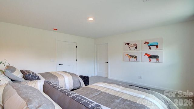 125 Sugg Trail, Weaverville, NC 28787