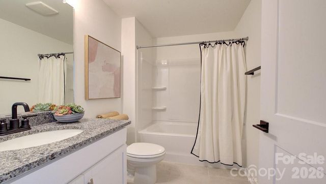 125 Sugg Trail, Weaverville, NC 28787