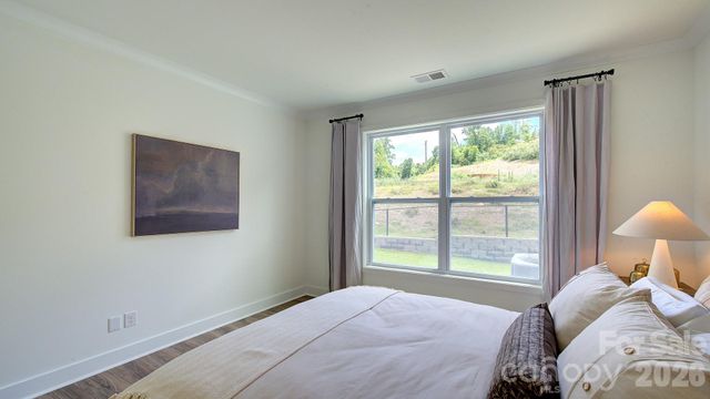 125 Sugg Trail, Weaverville, NC 28787