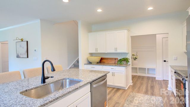 125 Sugg Trail, Weaverville, NC 28787
