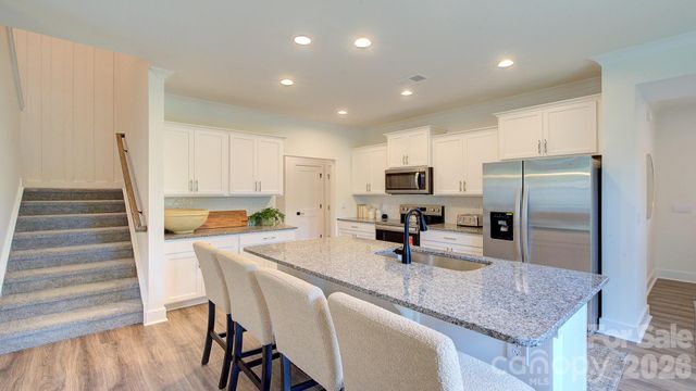 125 Sugg Trail, Weaverville, NC 28787