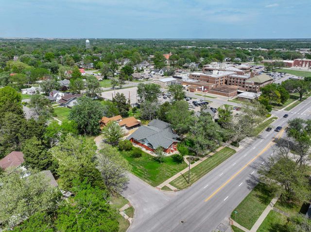 830 W Central Ave, El Dorado, KS 67042