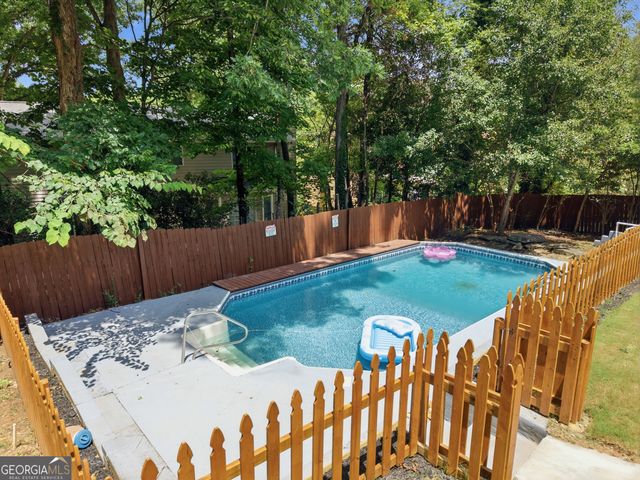 1414 Golf Link Drive, Stone Mountain, GA 30088