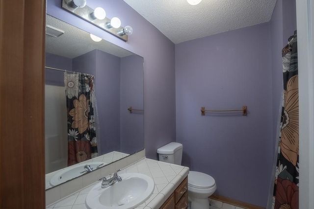 2407 S Harding Street, Oak Grove, MO 64075