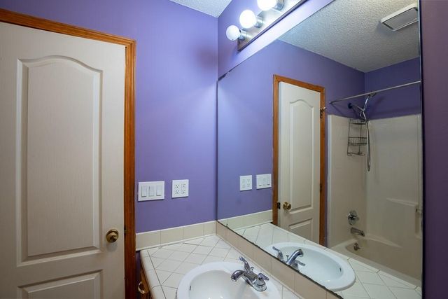 2407 S Harding Street, Oak Grove, MO 64075