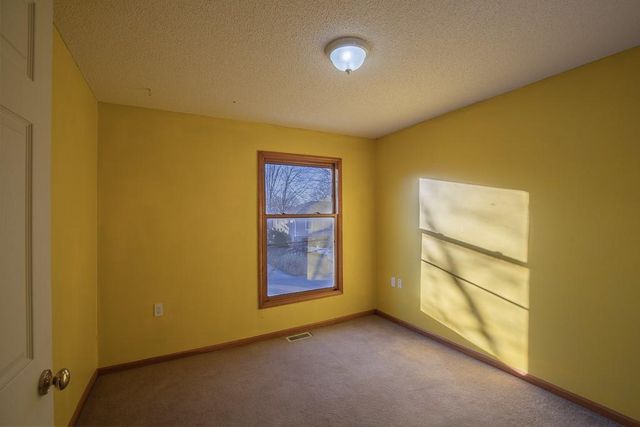 2407 S Harding Street, Oak Grove, MO 64075