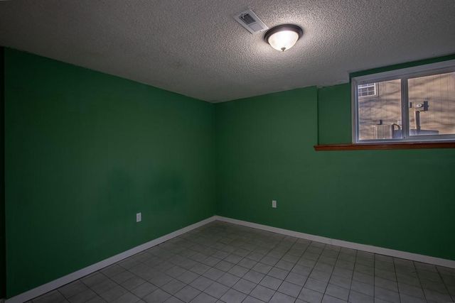 2407 S Harding Street, Oak Grove, MO 64075