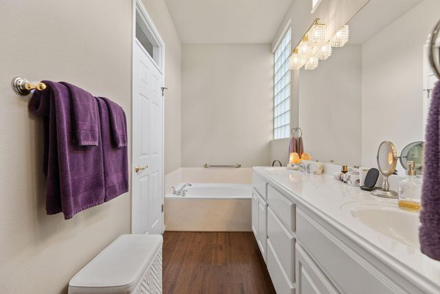 101 Morning Glory CIR, Georgetown, TX 78633