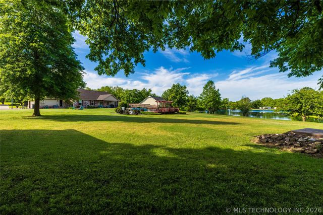7655 E Brit Drive, Claremore, OK 74019