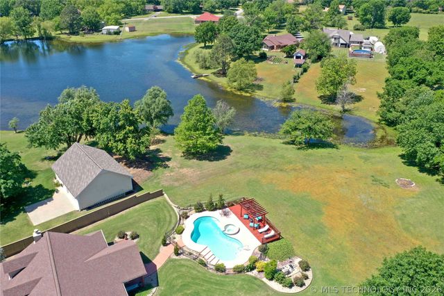 7655 E Brit Drive, Claremore, OK 74019