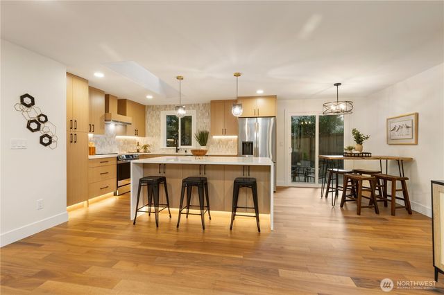 13405 NE 84th Street, Redmond, WA 98052