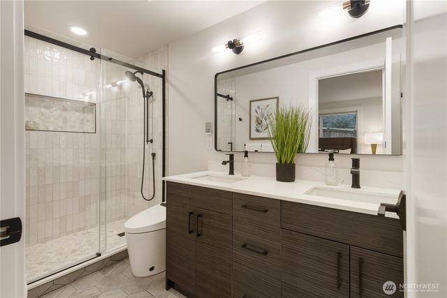 13405 NE 84th Street, Redmond, WA 98052