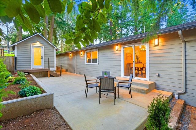 13405 NE 84th Street, Redmond, WA 98052