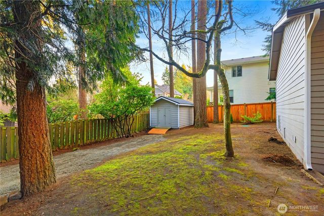 13405 NE 84th Street, Redmond, WA 98052