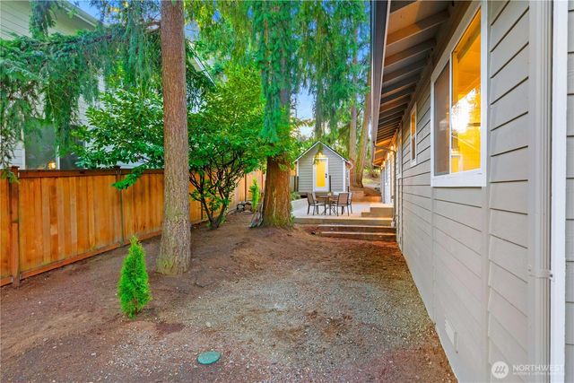 13405 NE 84th Street, Redmond, WA 98052