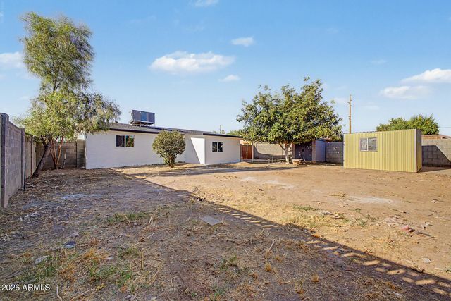 7113 W VERNON Avenue, Phoenix, AZ 85035
