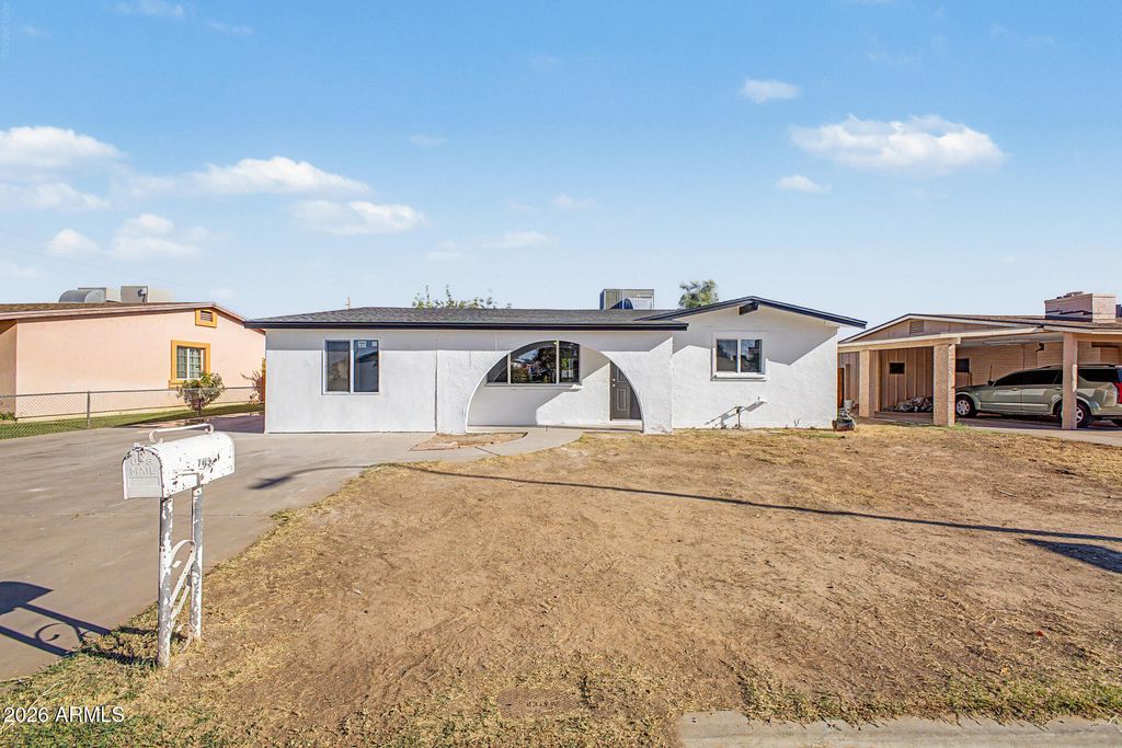 7113 W VERNON Avenue, Phoenix, AZ 85035