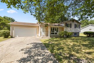 18215 Chipstead Drive, South Bend, IN 46637