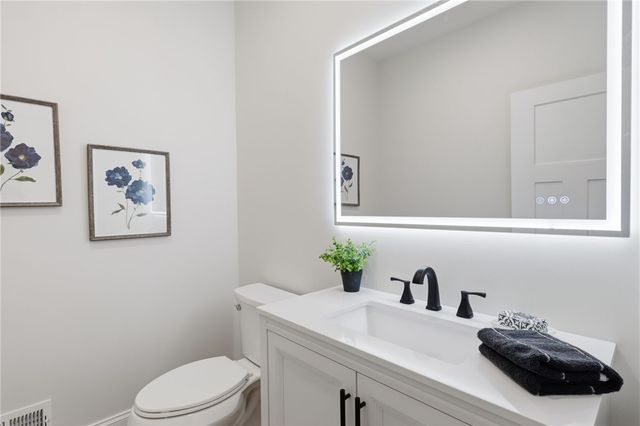 28 Madison, Irondequoit, NY 14617