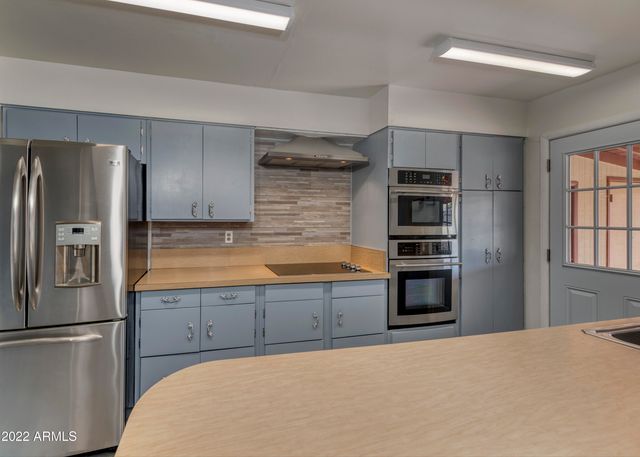 201 W Alameda Drive, Tempe, AZ 85282