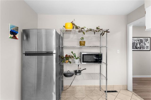 6706 E 98th Street, Kansas City, MO 64134